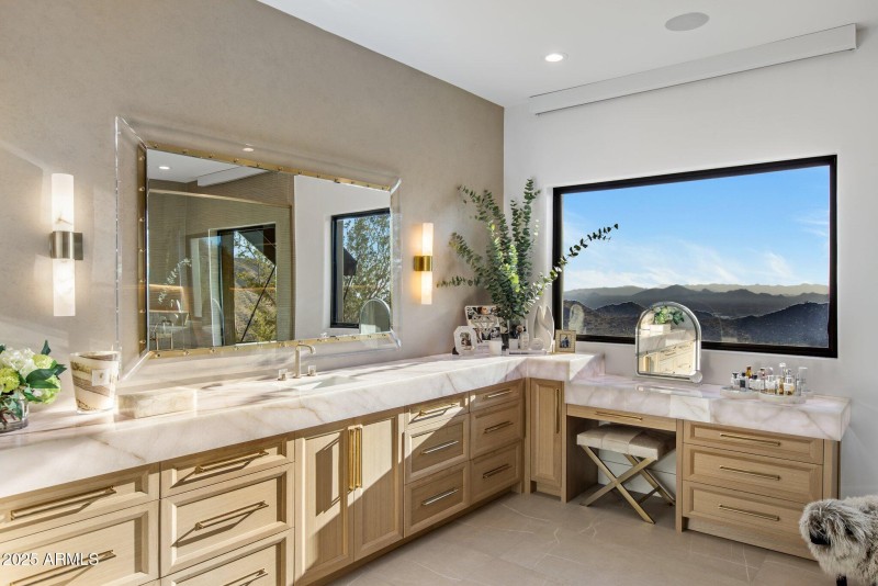 15-web-or-mls-D46A9187 copy