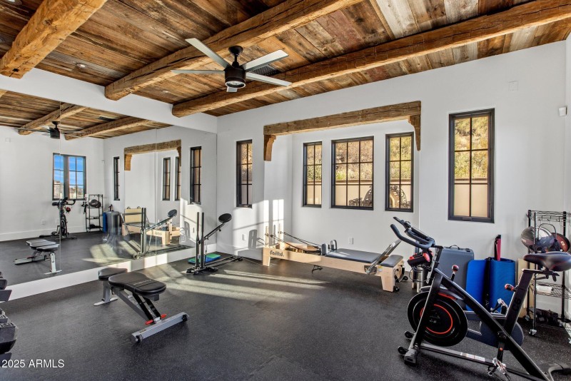 27-web-or-mls-D46A9263 copy