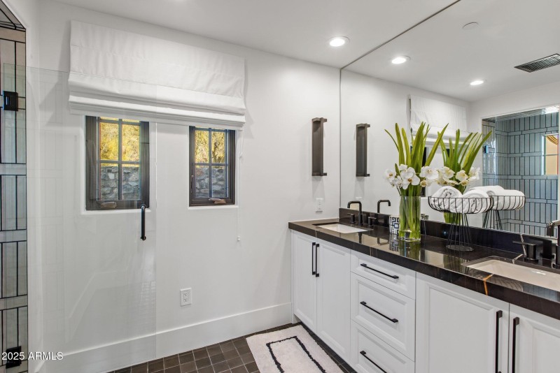 29-web-or-mls-D46A9275 copy