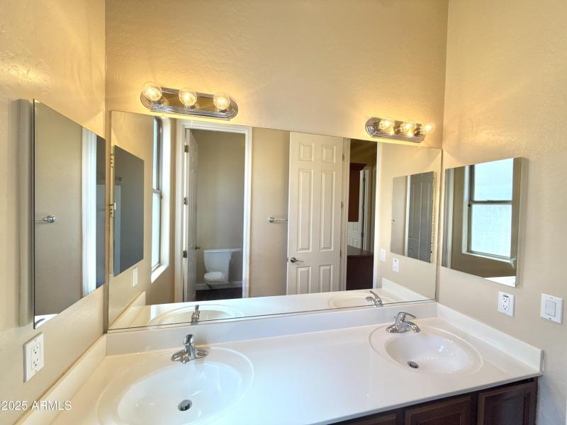 DJI_20250911_132828_220