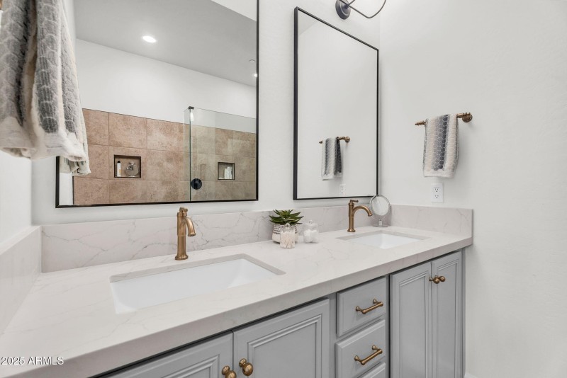 37-web-or-mls-Fulton-37