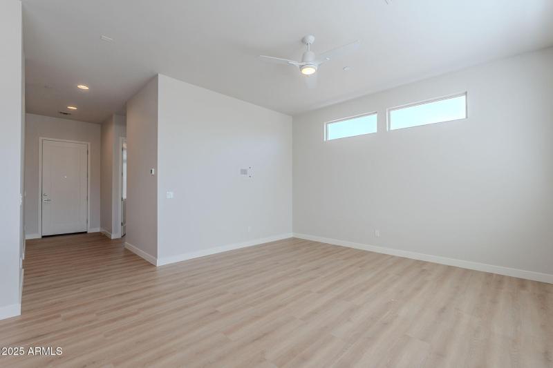 18-web-or-mls-Hidden-18