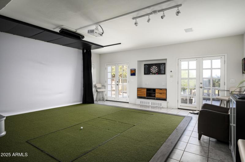 3977 E Paradise View Dr-45