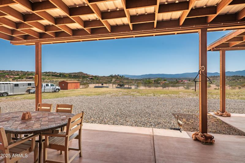 JL_7375SlidingStopLane-exteriors-08