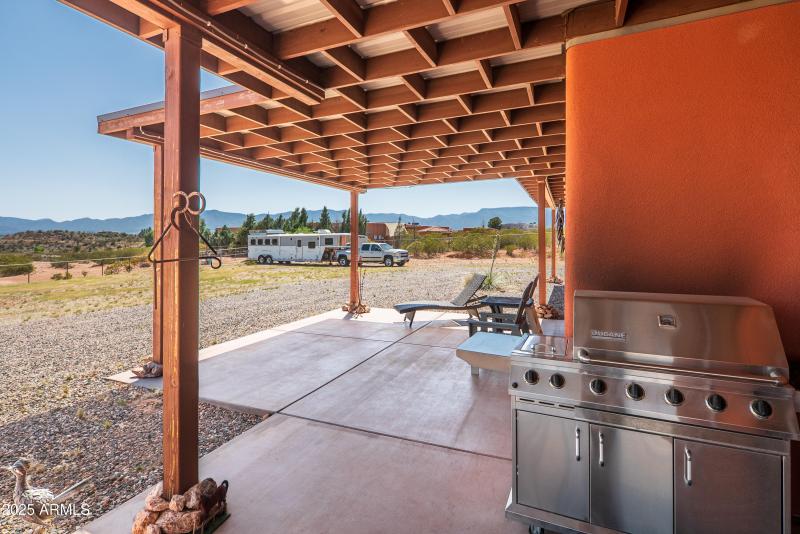 JL_7375SlidingStopLane-exteriors-09