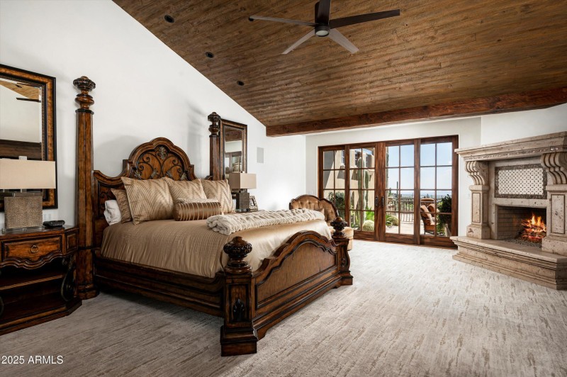 Owners Suite w/ Fireplace