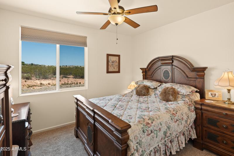 JL_7375SlidingStopLane-interiors-15