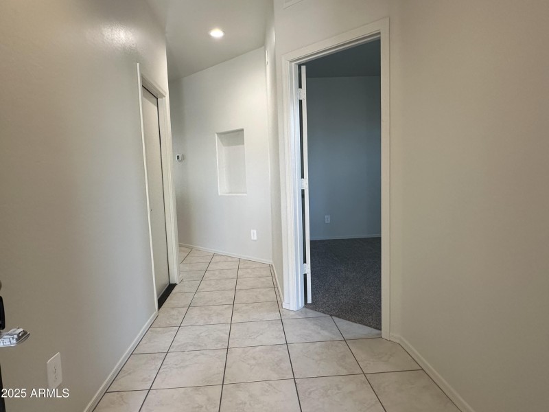Palo Cedro - Front Entry Hall