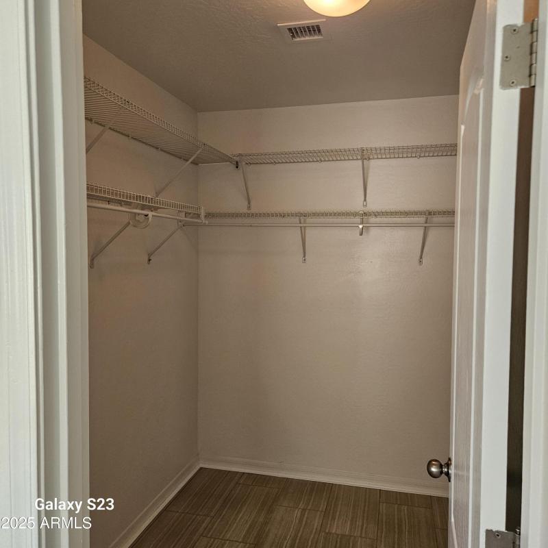 Master bedroom Closet