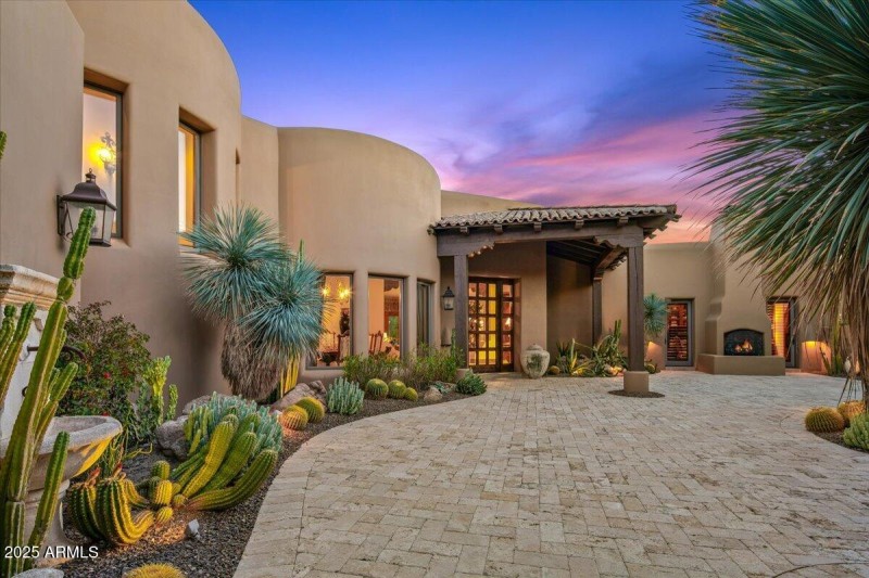 Front Entry Way