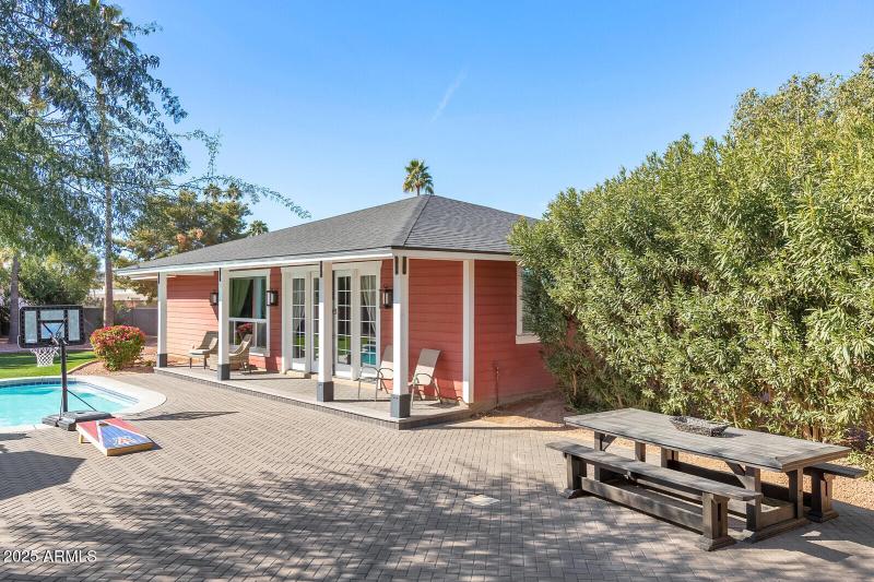 50_12140_N_76th_Ct__50_mls