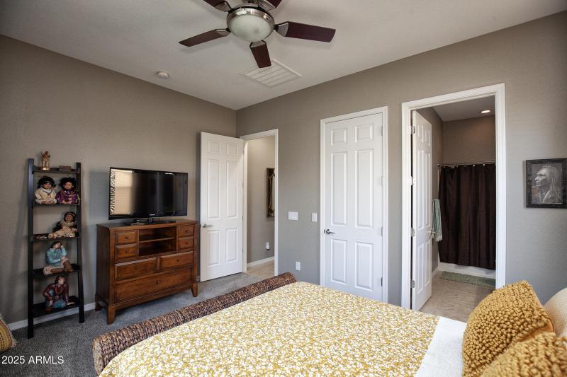 025_27083WMarcoPoloRd