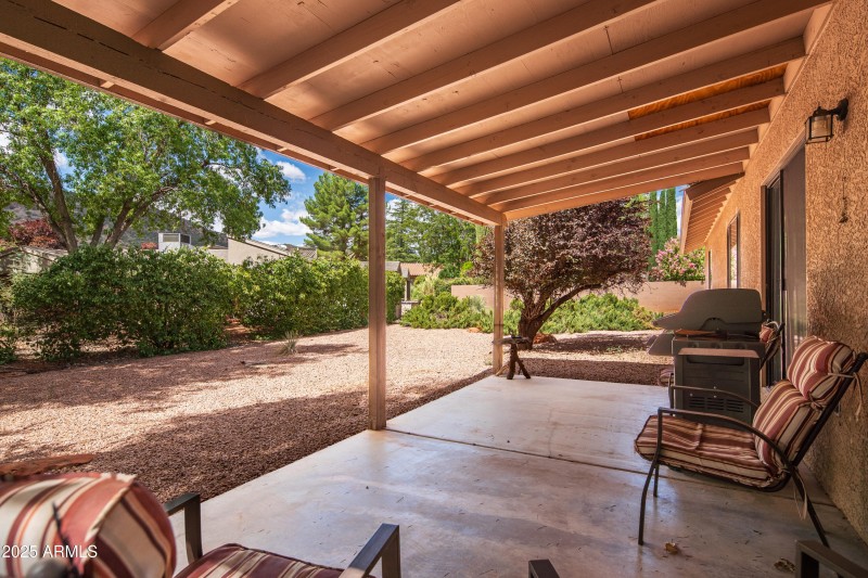 PRIVATE COVERED PATIO
