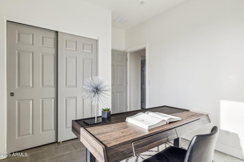 13-web-or-mls-16710-e-trevino-dr