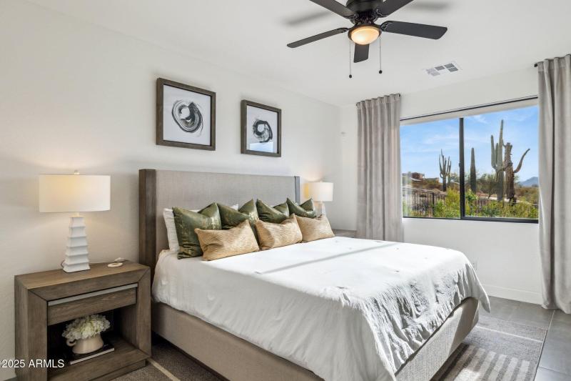 16-web-or-mls-16710-e-trevino-dr