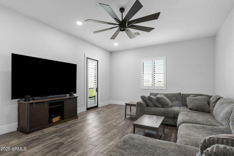 024__11186 W Dove Roost Rd