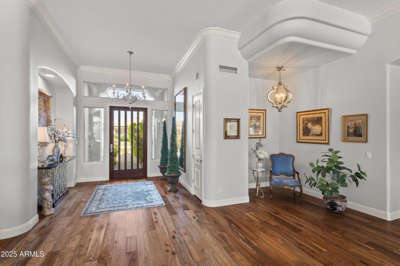 Entry | Foyer