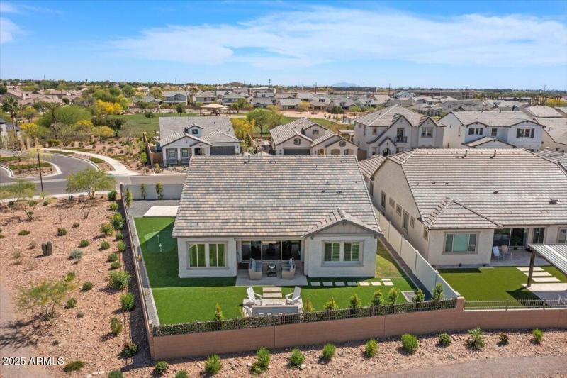 075-Aerial Back of home