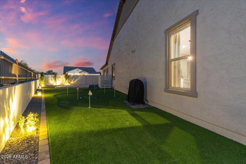 091-Back yard twilight