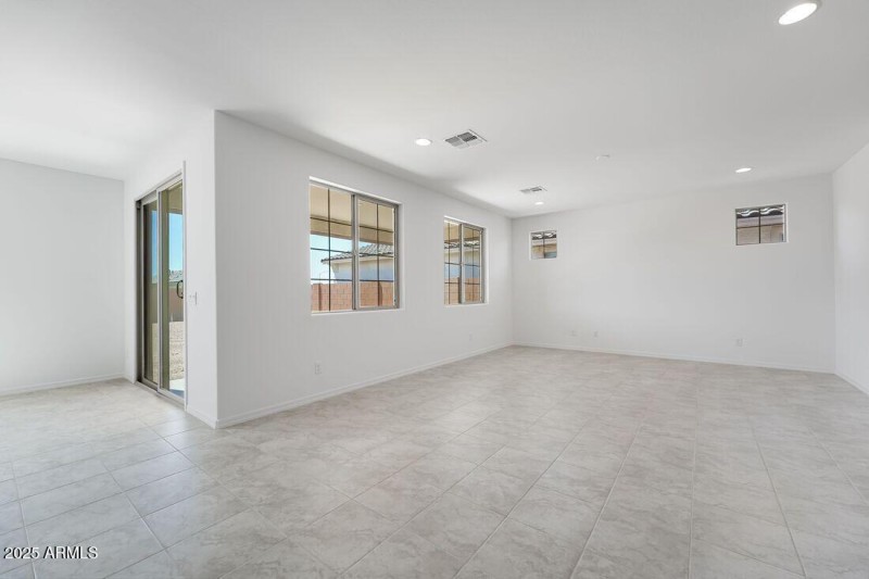 10835 E TILLMAN Avenue -Ready Now!