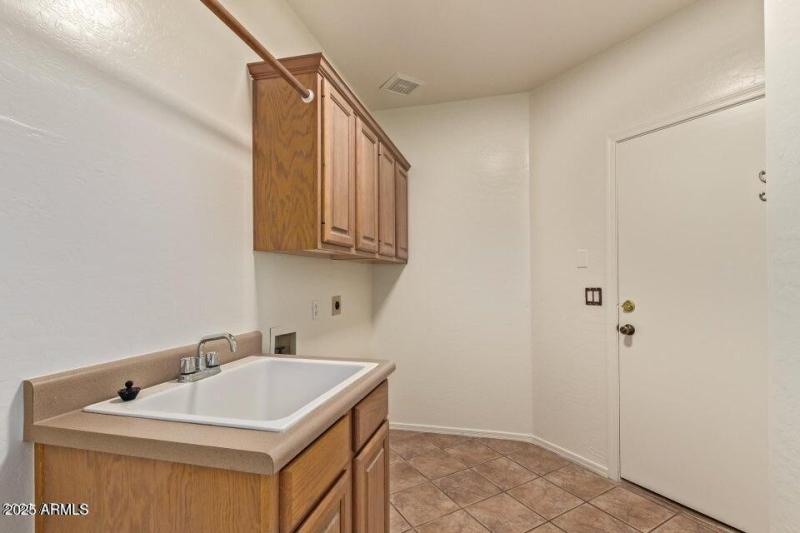 20231029160350327846000000-o