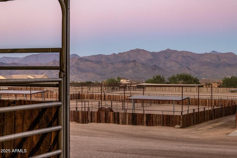 Turnouts and Mountain views