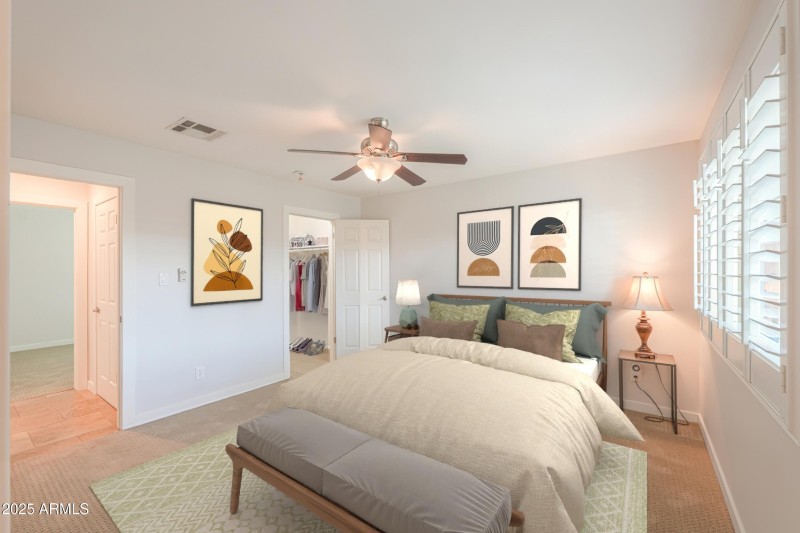 1757610661775616325_27f_gigapixel_standa