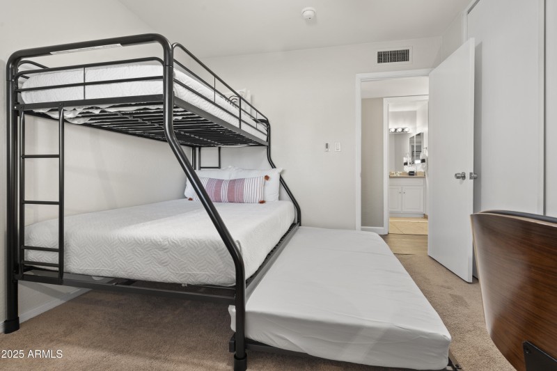 29_8655_E_Monte_Vista_Dr__29