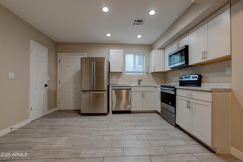 6138 W Townley Ave Glendale az-8