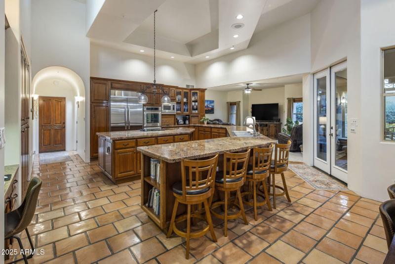 70-web-or-mls-D46A8470