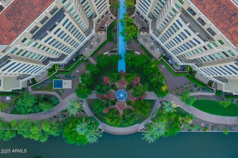 20200101182429427783000000-o