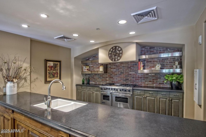 20170626205238845617000000-o