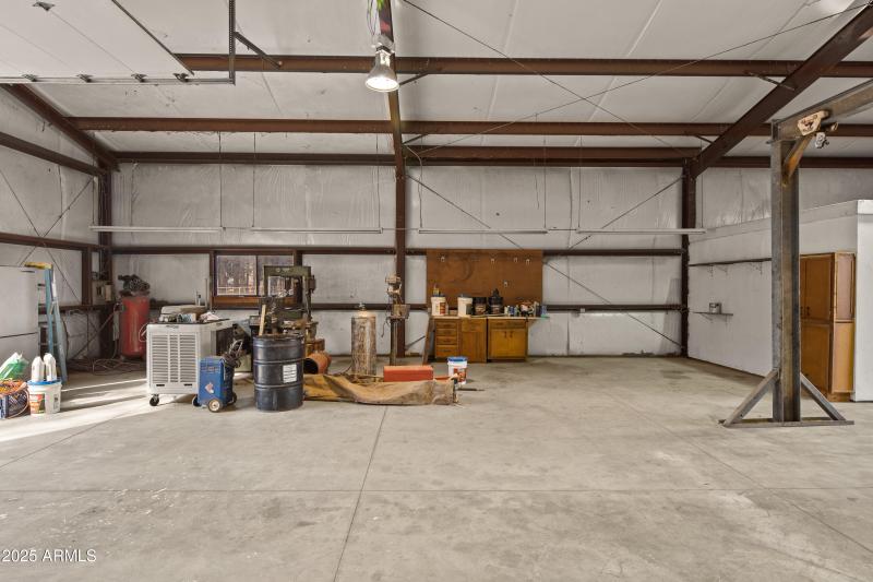 JL_4000WMahoneyRd-interiors-02