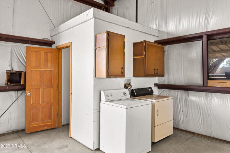 JL_4000WMahoneyRd-interiors-10