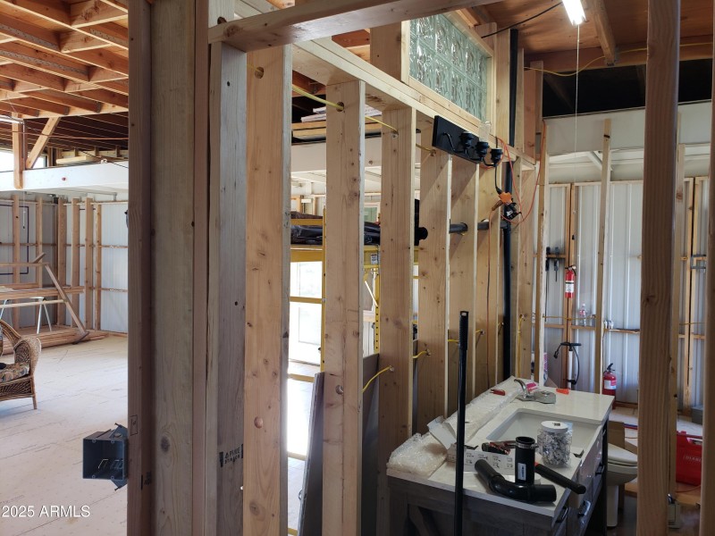 f7605140-35fe-453d-905f-846165b6c229