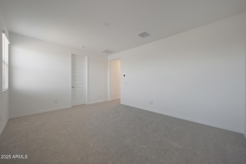 PHX_Lot 2127_Lagoon_4190_OwnersBed