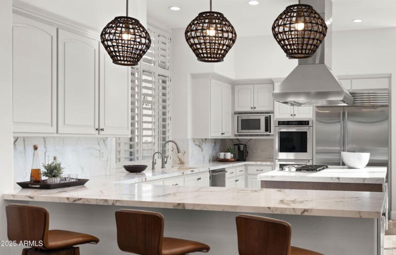 Perfect for Cooking and Conversation