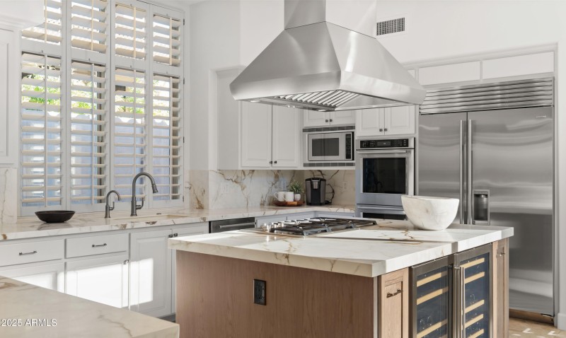 Entertainer’s Kitchen Island