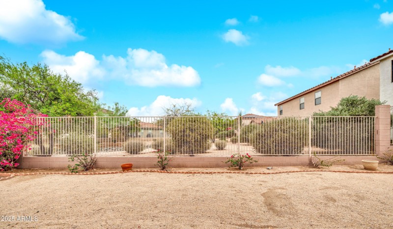 7500 E Deer Valley Rd-37