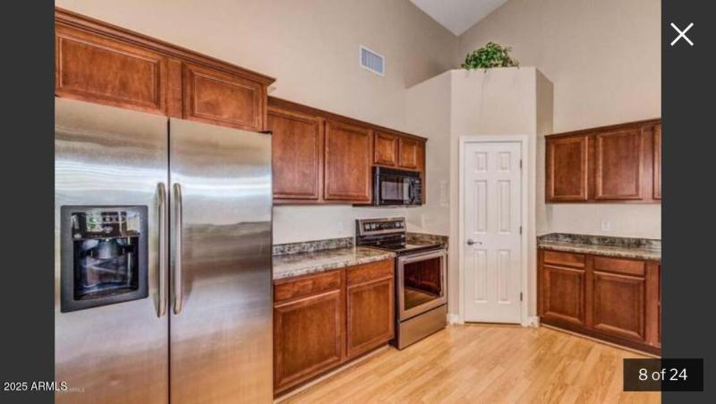 20250915_160939063_iOS