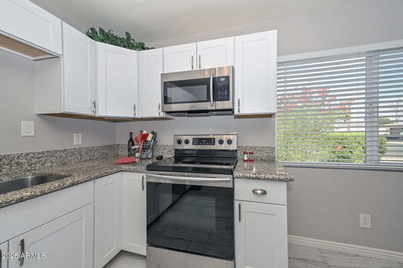 Kitchen – White Cabinets