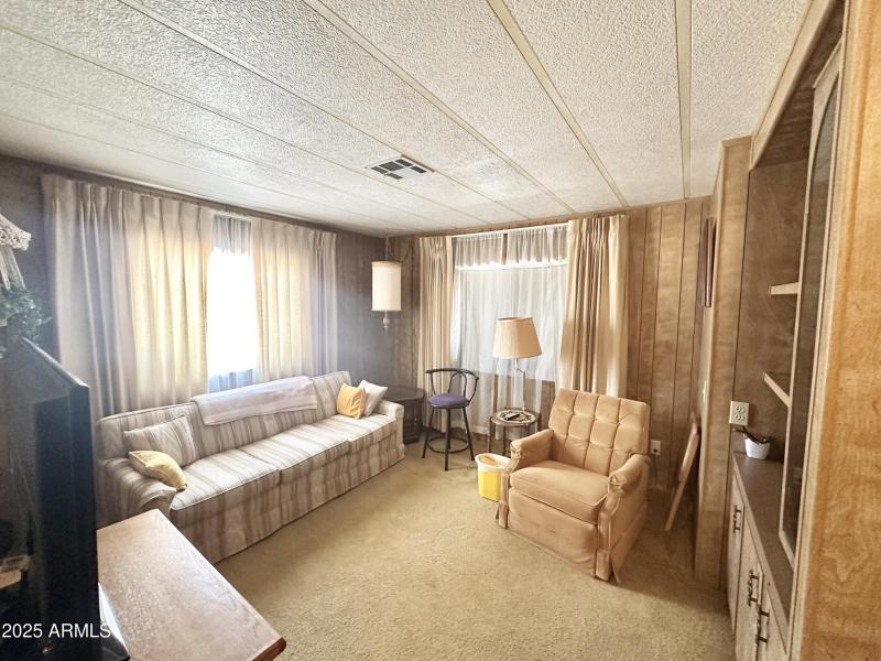 GREAT FOR RELAXING THE DAY AWAY