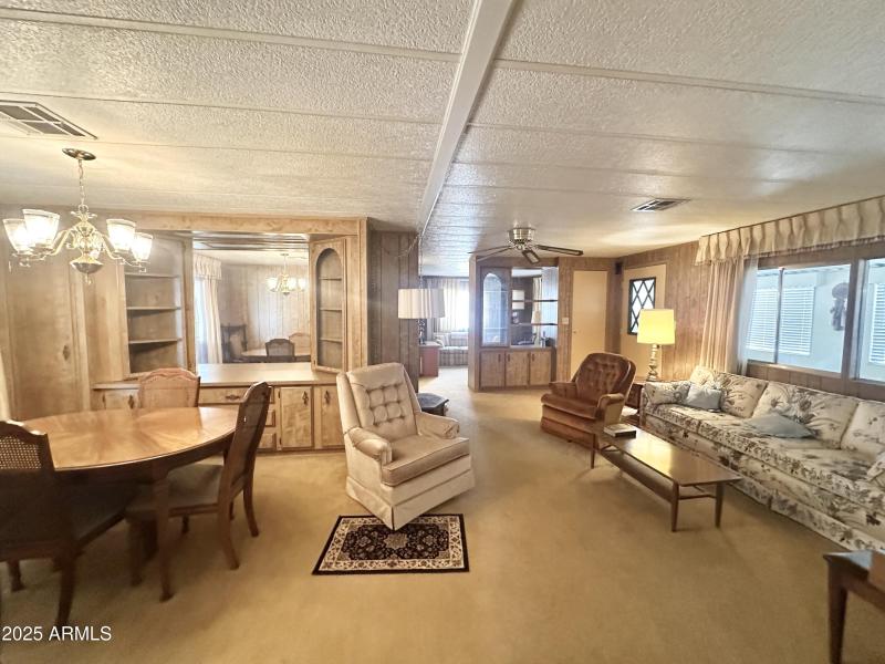 GREAT FOR ENTERTAINING