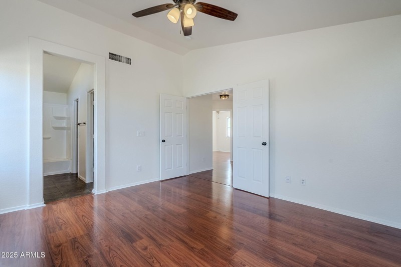 33-web-or-mls-Lindsay-33