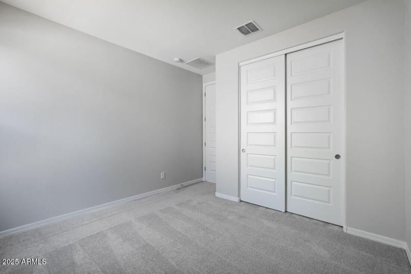 17118 W HACKAMORE Drive - Ready Now!