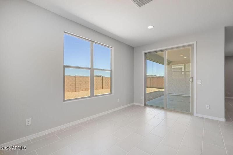 17118 W HACKAMORE Drive - Ready Now!