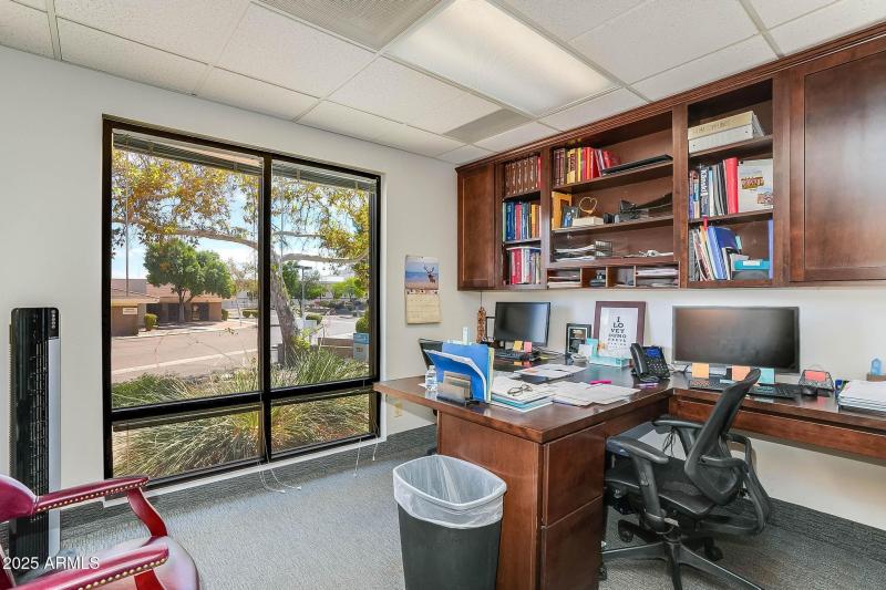 Suite 2/3 | Dr. Office