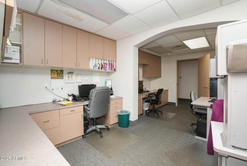 Suite 2/3 | Business Office