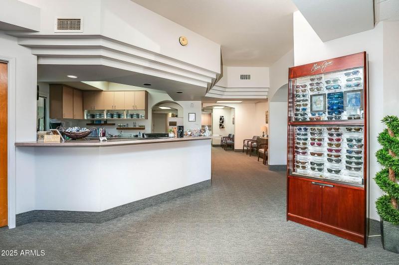 Suite 2/3 | Reception