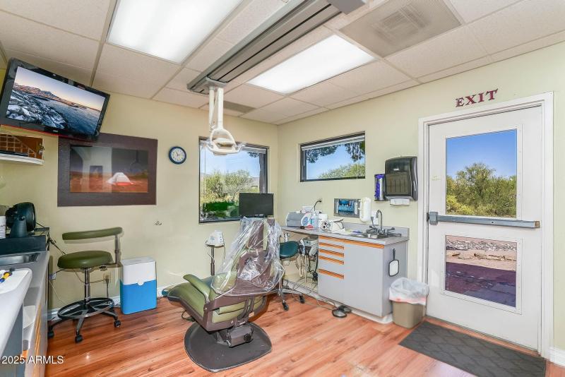 Suite 4 | Typical Exam Room